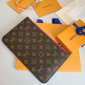 Authentic Louis Vuitton Neverfull Pouch MM.